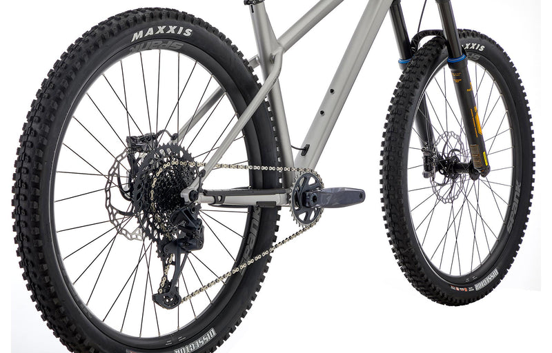 Commencal Meta HT AM Ohlins Edition