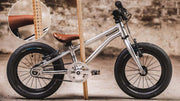 Early Rider Belter 14 Pedal Bike Standover