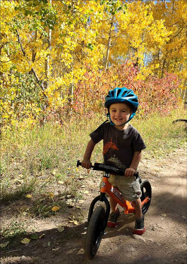 Strider 12 Sport Balance Bike on the trail